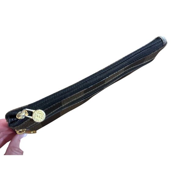 Auth. Vintage Fendi Pequin Canvas Zip Pouch - Picture 4 of 10